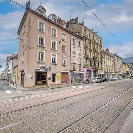 Le Jedi - Gare - Palais De Justice 公寓 *